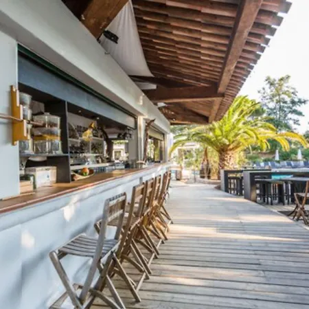 Отель Kilina Порто-Веккьо