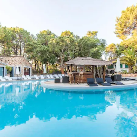 Отель Kilina 3*