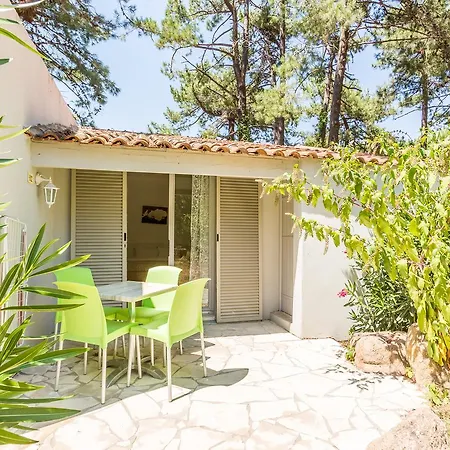 Отель Kilina 3*