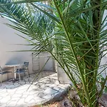 Kilina Hotel