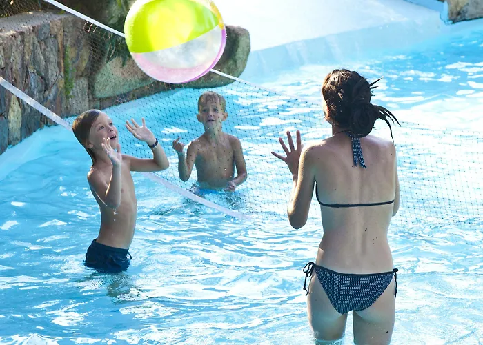 酒店 吉利娜酒店 3*