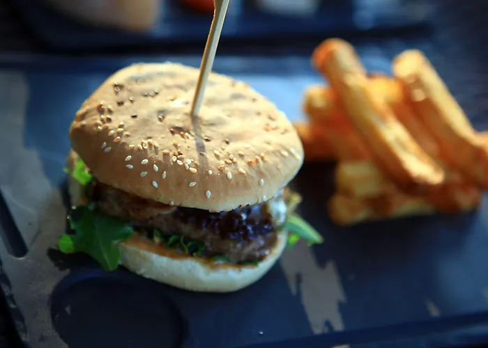 吉利娜酒店 酒店 3*